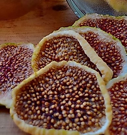incir Cipsi 500gr Yeni Mahsul 2025 (ŞEKERSİZ&GÜNEŞTE KURUTULMUŞ)